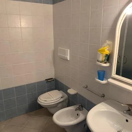 Condominio Penelope 102 דירה *